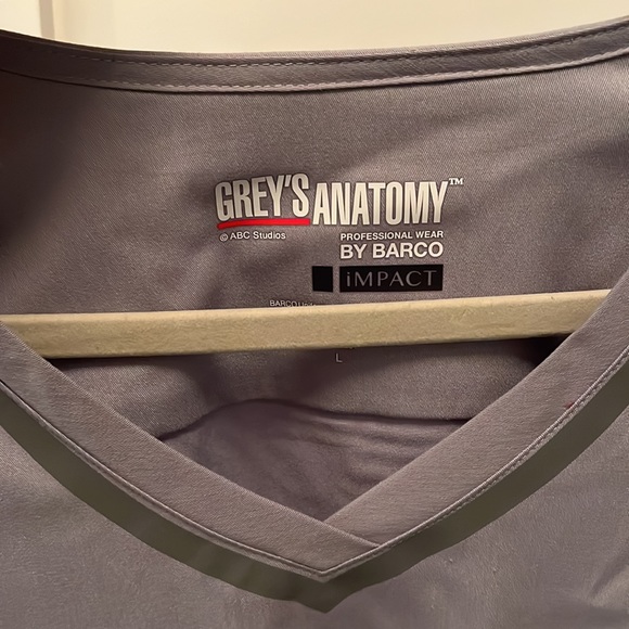 Grey’s Anatomy Impact Women’s Scrub top in L - Picture 3 of 6